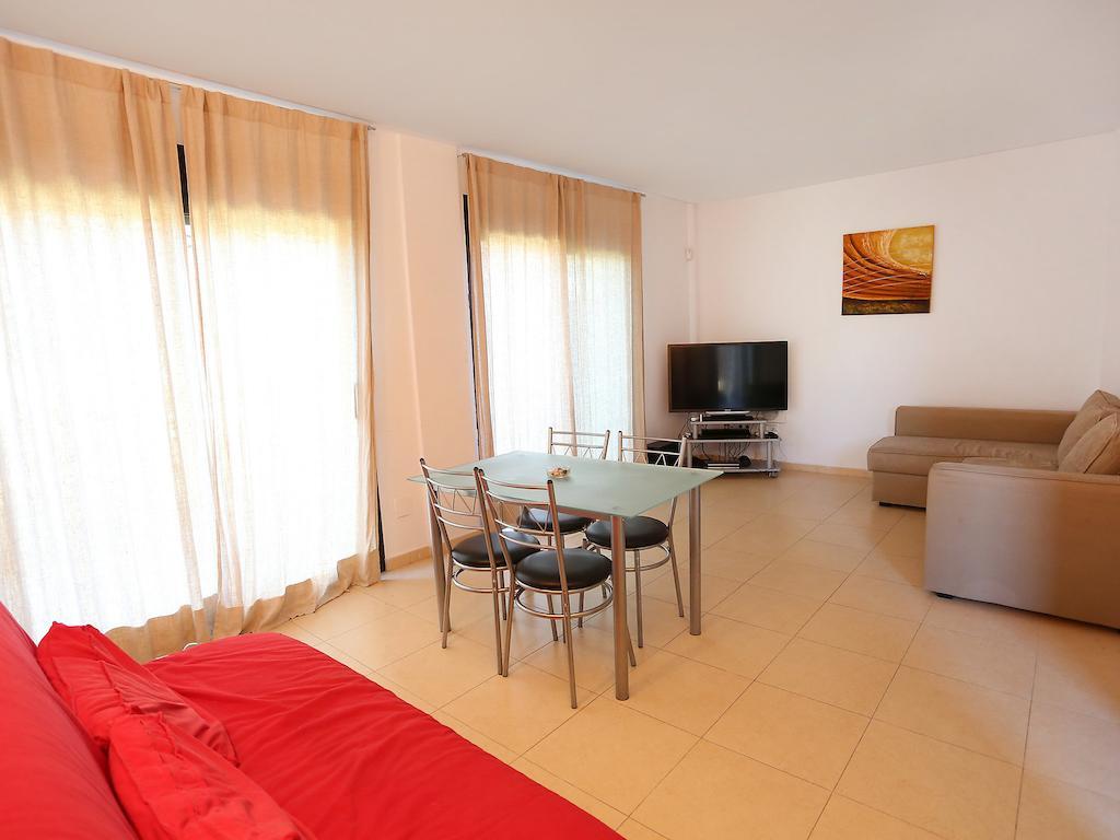 Holiday Home Cornelia Pucho By Interhome Cambrils Δωμάτιο φωτογραφία